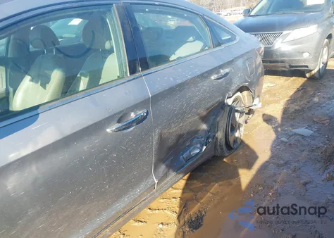 2016 Hyundai Sonata Hybrid Limited из США, поврежденный, VIN KMHE34L11GA012456